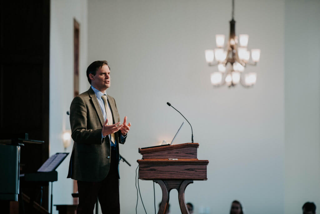 Chapel with Dr. Peter Williams – Sizemore Lectures