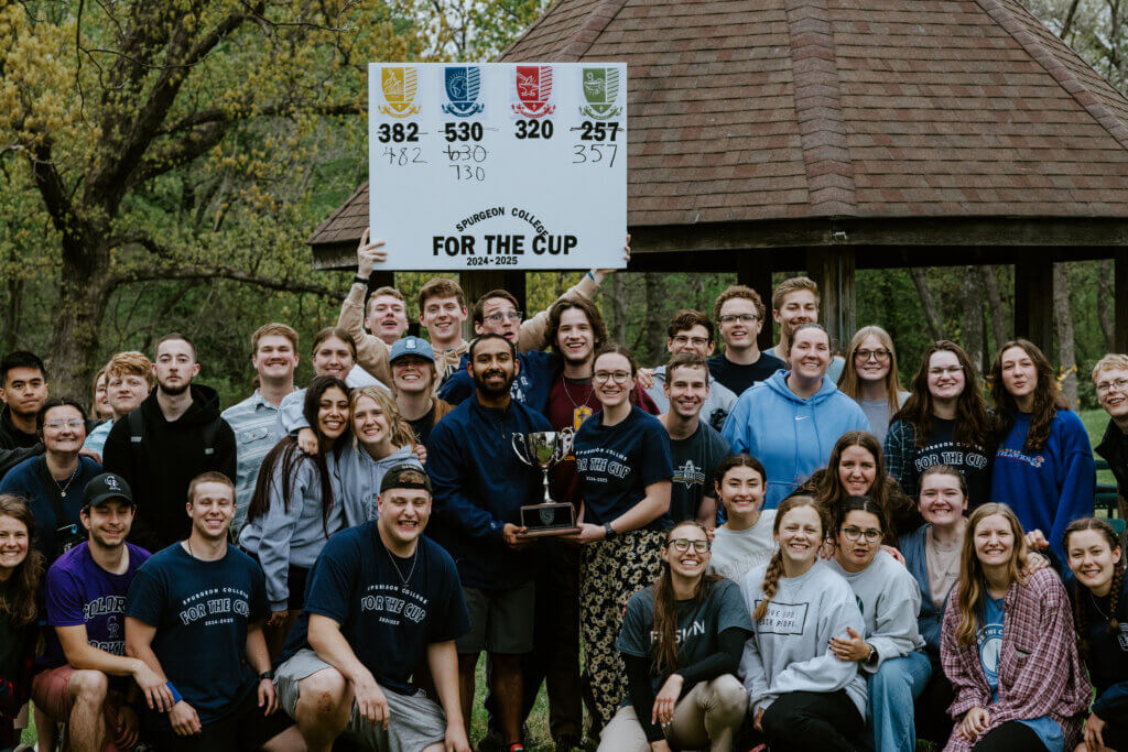 Spring Picnic at Midwestern Seminary and Spurgeon College Highlights Cohort Community